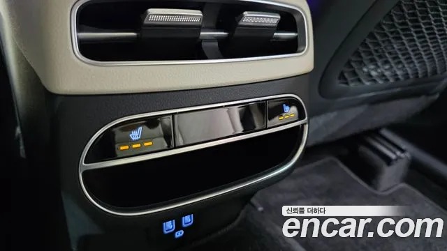 Genesis GV70 2.5T Бензин 2WD — Фото автомобиля 27