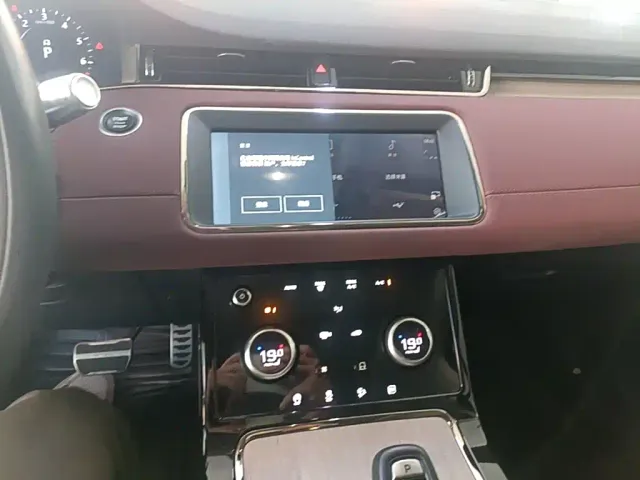 Land Rover Range Rover Evoque — Фото автомобиля 12