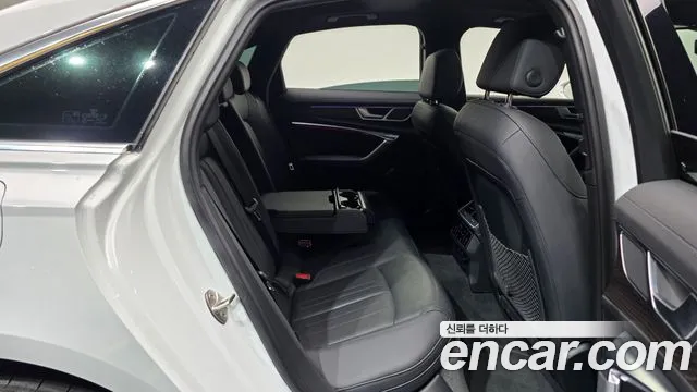 Audi A6 45 TFSI quattro Premium — Фото автомобиля 12
