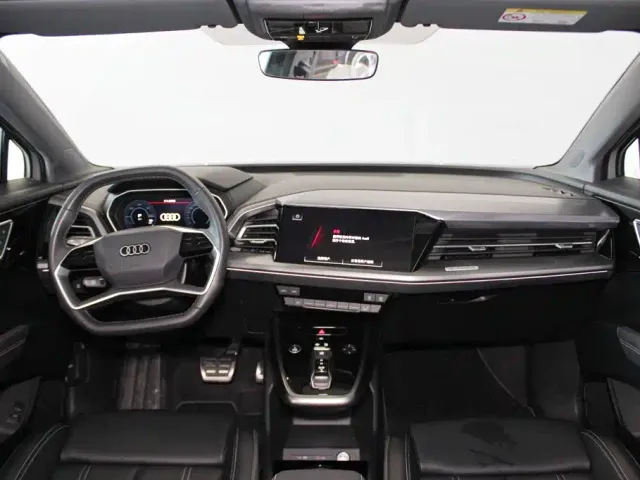 Audi Q4 e-tron — Фото автомобиля 9