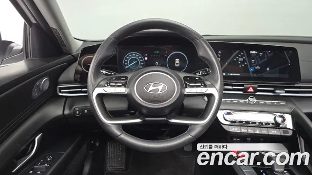 Hyundai Avante CN7 — Фото автомобиля 13