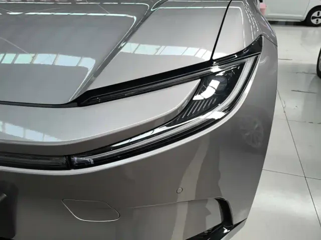 Toyota bZ5 — Фото автомобиля 23