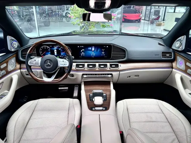 Mercedes-Benz GLS-Class — Фото автомобиля 5