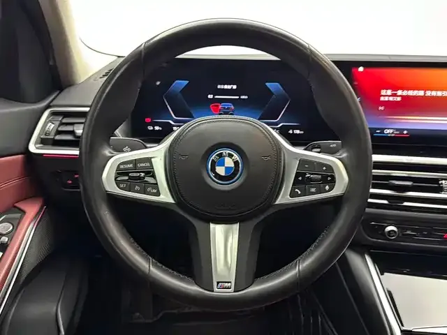 BMW i3 — Фото автомобиля 10