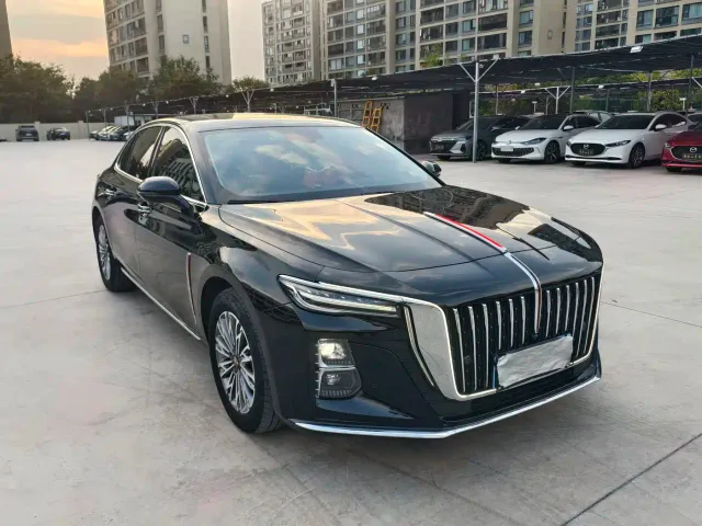 Hongqi H5 — Фото автомобиля 3