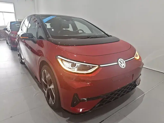 Volkswagen ID.3 — Фото автомобиля 3