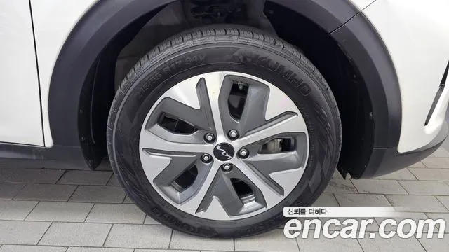 Kia Niro Niro Plus Air — Фото автомобиля 20
