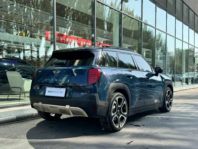 MINI Electric ACEMAN — Фото автомобиля 2