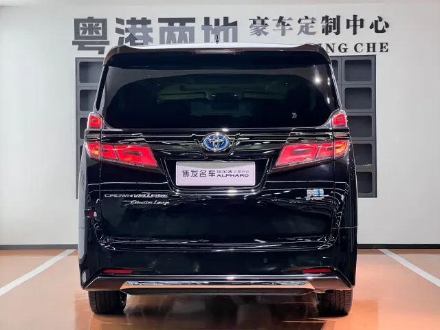 Toyota Vellfire — Фото автомобиля 6