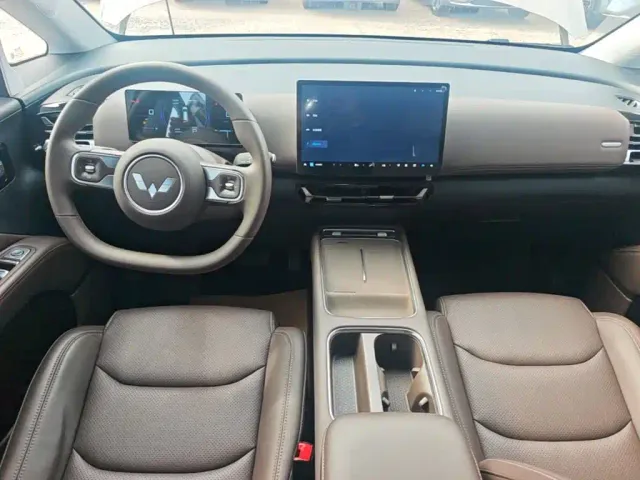 Wuling Starlight 730 — Фото автомобиля 9