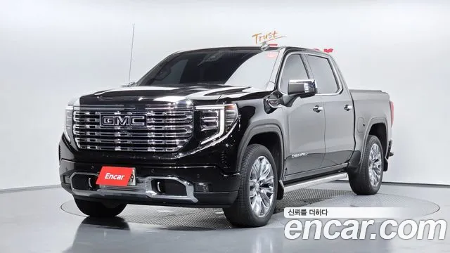 Фотография автомобиля — GMC Sierra