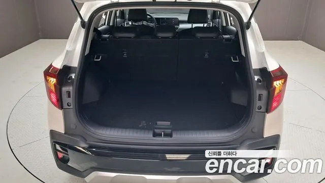 Kia Seltos Новый Seltos Бензин 1.6 турбо 2WD — Фото автомобиля 20