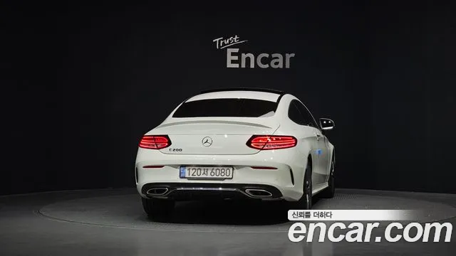 Mercedes-Benz C-Class — Фото автомобиля 4