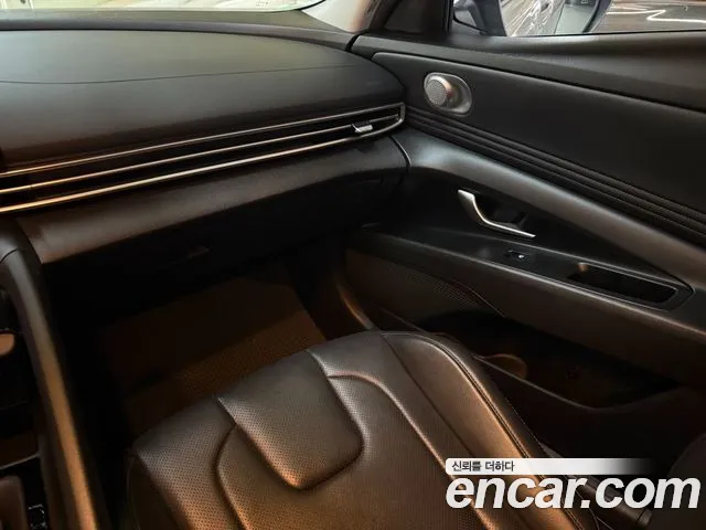 Hyundai Avante CN7 — Фото автомобиля 14