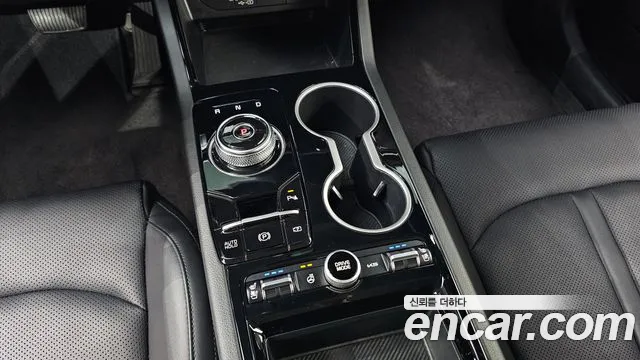 Kia K5 Новый K5 3 поколение 2.0 LPi(Для проката) — Фото автомобиля 9