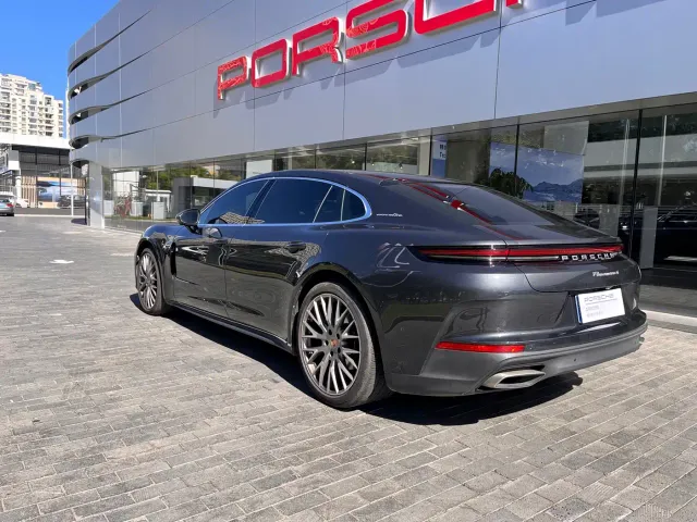 Porsche Panamera — Фото автомобиля 7