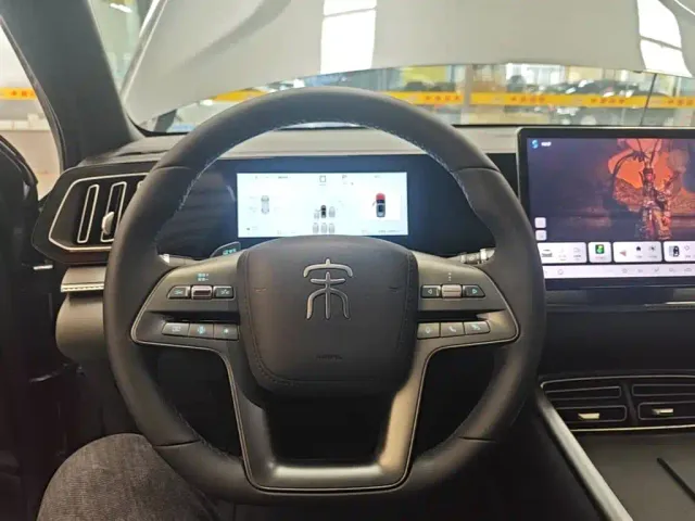 BYD Song Pro — Фото автомобиля 10