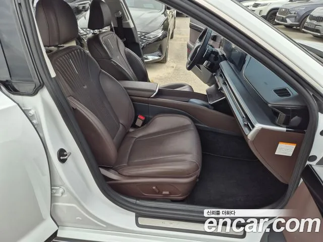 Hyundai Grandeur GN7 — Фото автомобиля 7