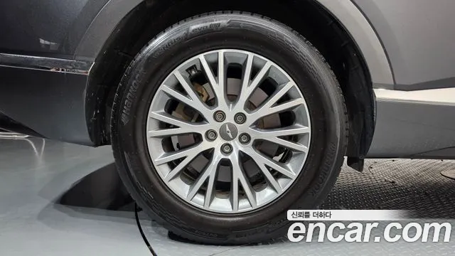 Genesis GV80 — Фото автомобиля 5