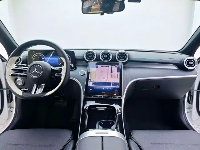 Mercedes-Benz C-Class — Фото автомобиля 3