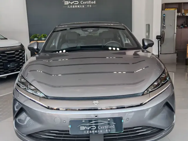 BYD Qin L — Фото автомобиля 2