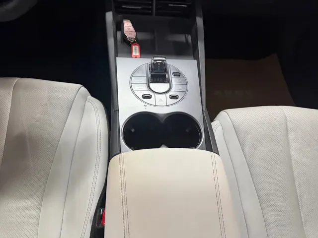 BYD Seal 06 — Фото автомобиля 12
