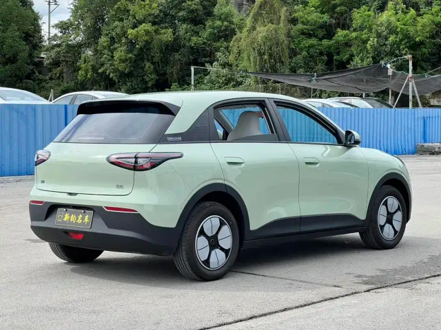 Geely Starry Wish — Фото автомобиля 15