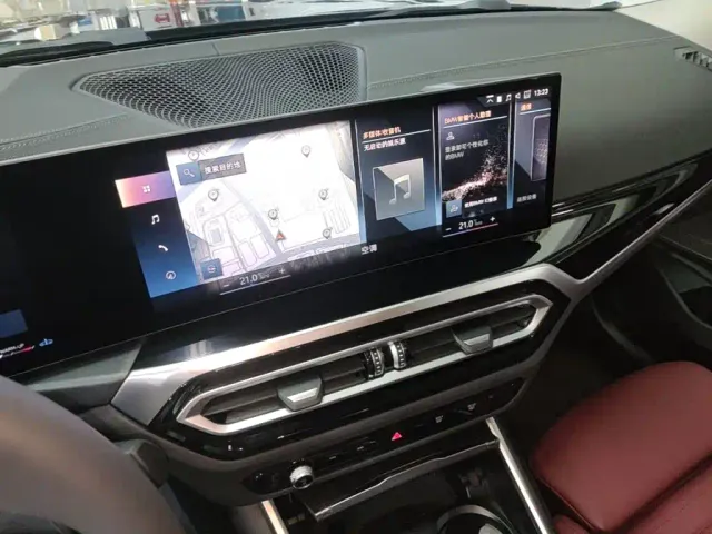BMW 3 Series — Фото автомобиля 12