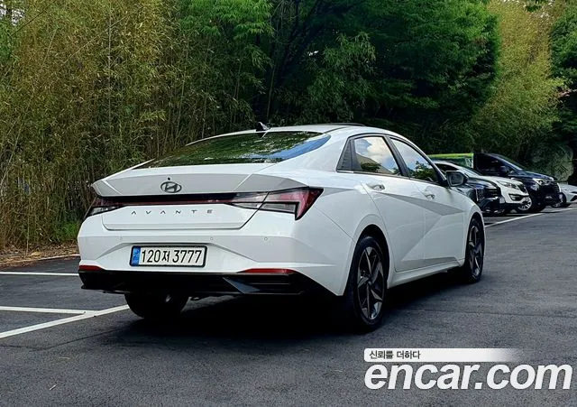 Hyundai AVANTE Avante (CN7) — Фото автомобиля 6