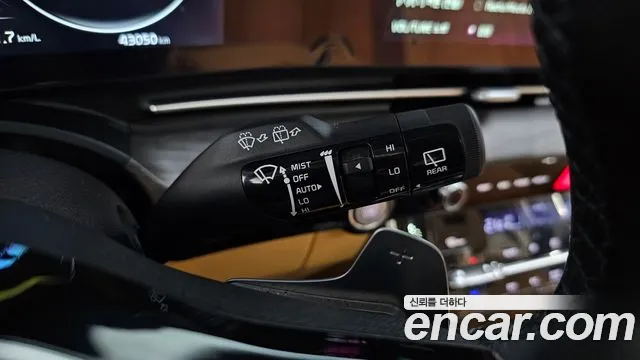 Kia Canival Carnival 4 поколение Бензин 9 мест Signature — Фото автомобиля 17