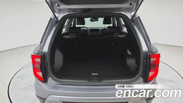KG_Mobility_Ssangyong Torres Torres Бензин 1.5 2WD — Фото автомобиля 20