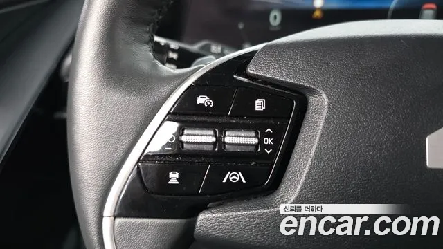 Kia Niro New — Фото автомобиля 22
