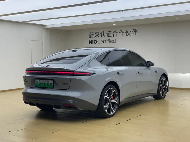 Nio ET5 — Фото автомобиля 6