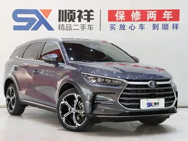 BYD Tang — Фото автомобиля 3