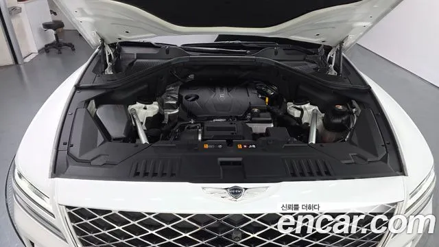 Genesis GV80 — Фото автомобиля 9