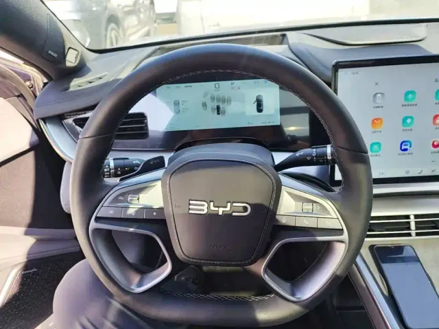 BYD Seal 07 DM-i — Фото автомобиля 10