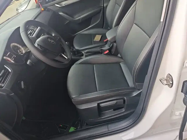 Skoda Octavia — Фото автомобиля 14
