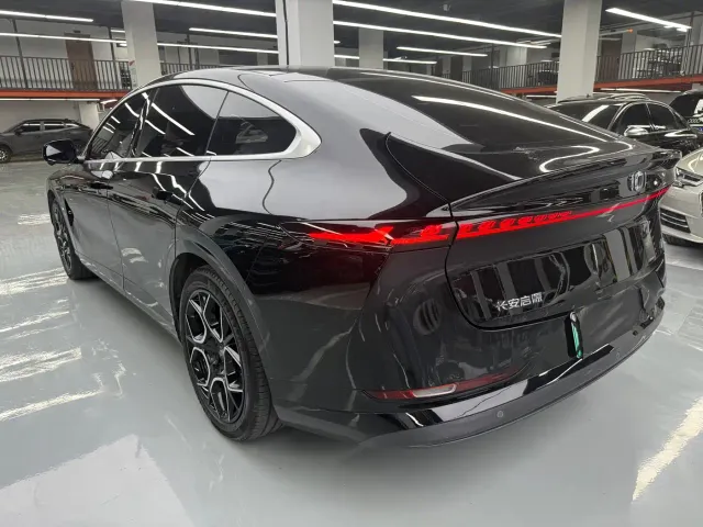 Changan Qiyuan A07 — Фото автомобиля 26