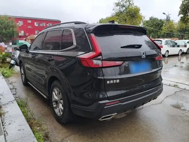 Honda CR-V — Фото автомобиля 4