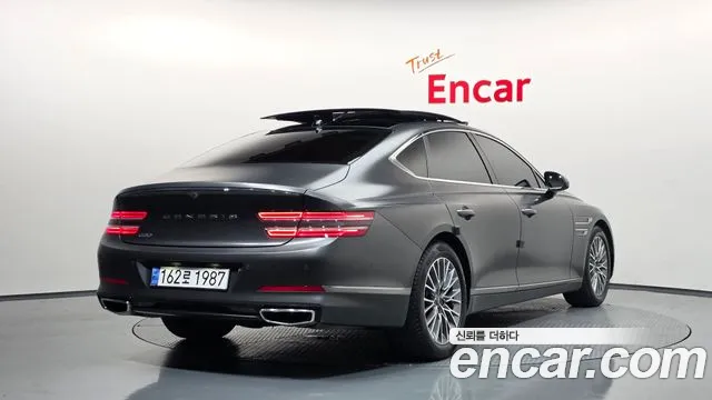 Genesis G80 RG3 — Фото автомобиля 2