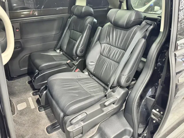 Honda Odyssey — Фото автомобиля 4