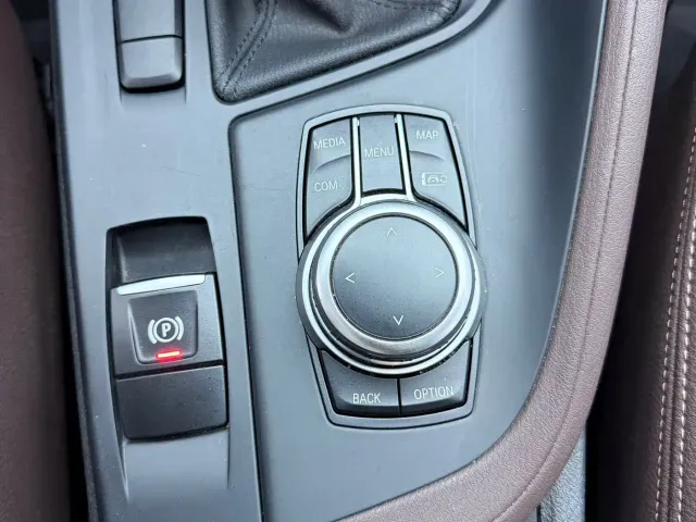 BMW X1 — Фото автомобиля 11