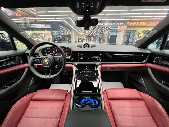 Porsche Panamera 2026 Panamera Executive Long Wheelbase 2.9T — Фото автомобиля 10