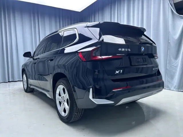 BMW X1 — Фото автомобиля 21