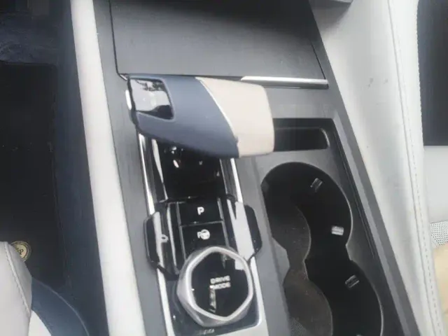 Changan CS75 Plus — Фото автомобиля 16