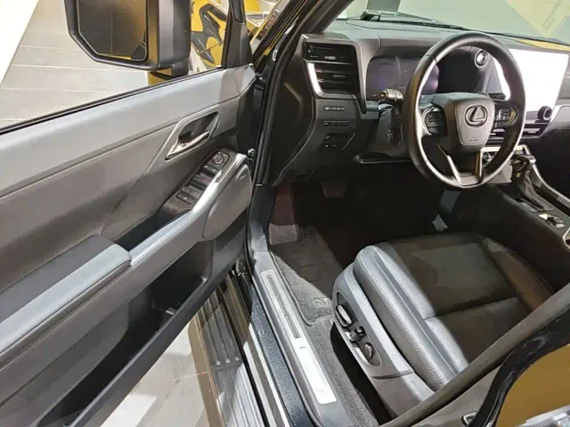 Lexus GX — Фото автомобиля 15
