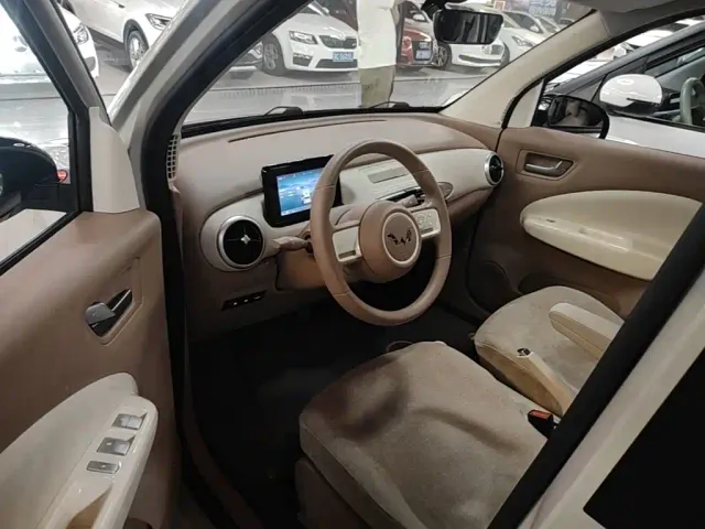 Wuling Hongguang Mini EV — Фото автомобиля 15