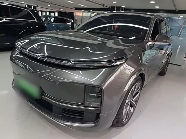 Фотография автомобиля — Li Auto L9