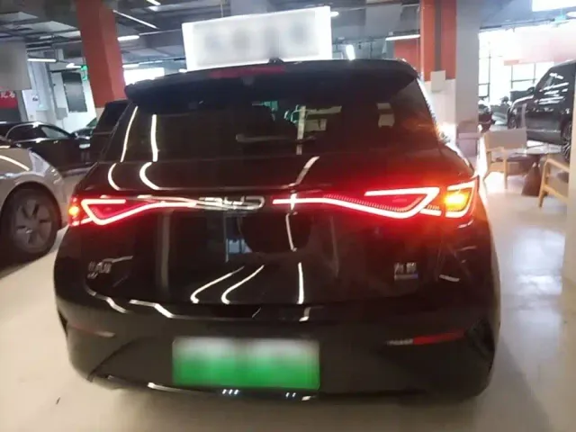 BYD Dolphin — Фото автомобиля 5