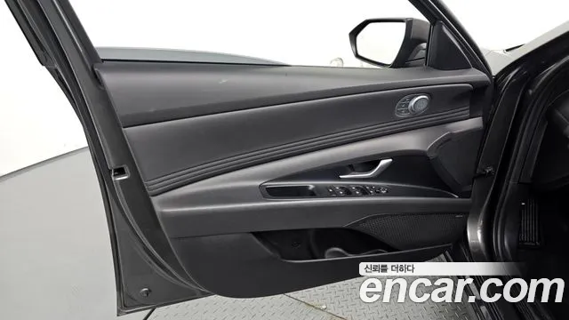 Hyundai AVANTE Новый Avante (CN7) — Фото автомобиля 17
